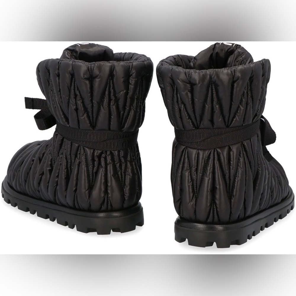 Miu Miu Women’s 35.5 (US 5.5) Matelassé Padded Ankle Boots - Picture 2 of 9